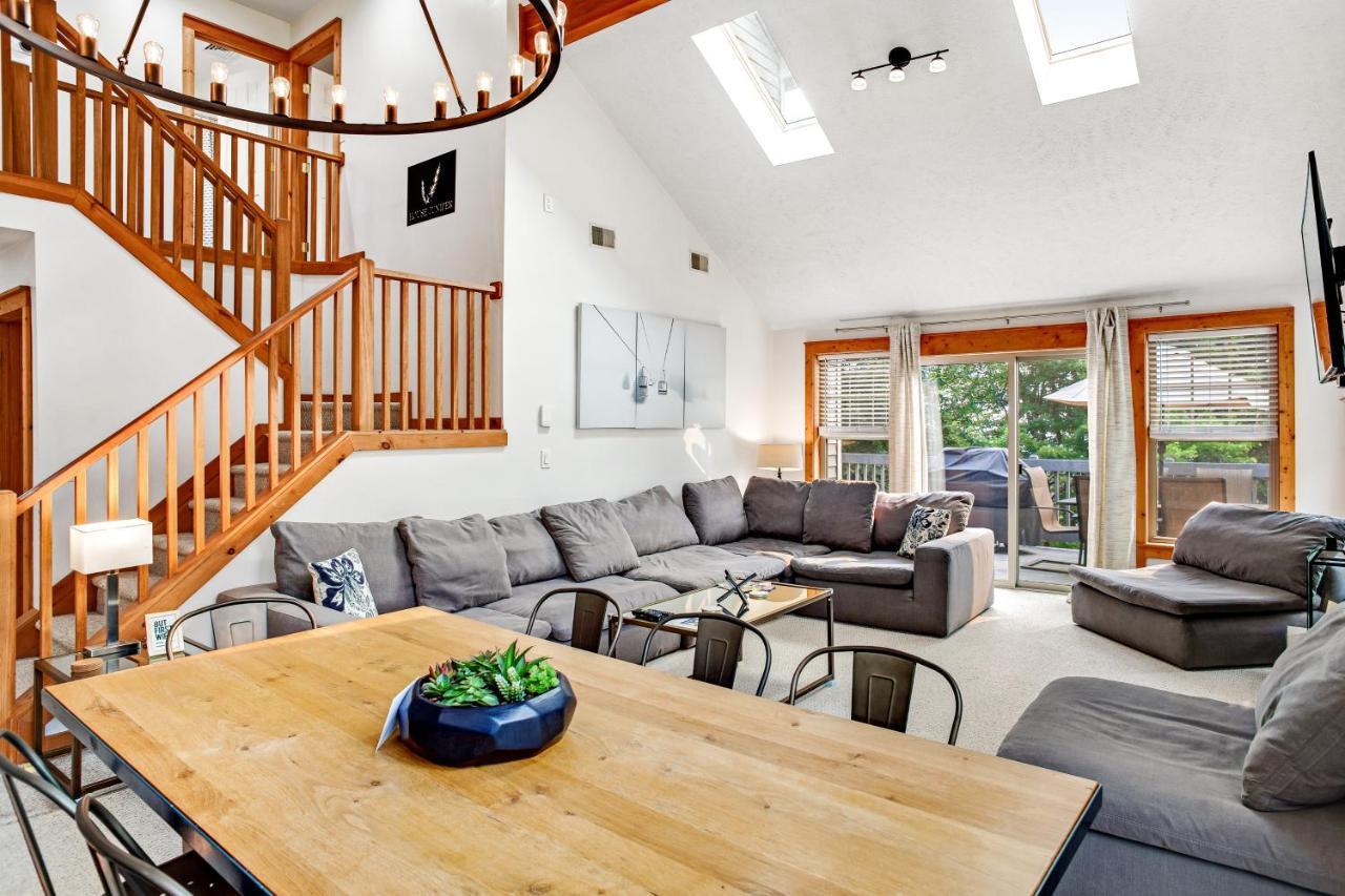 Northridge 363 Villa Танерсвил Екстериор снимка